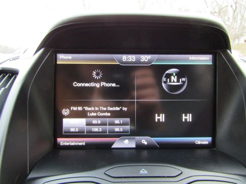 Used 2015 Ford Escape SE w/ Equipment Group 201A image 26