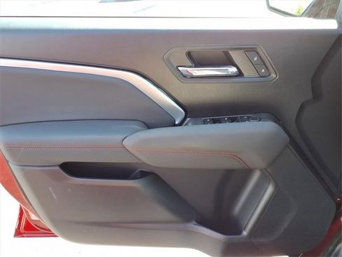 Used 2023 Chevrolet Colorado Z71 image 20