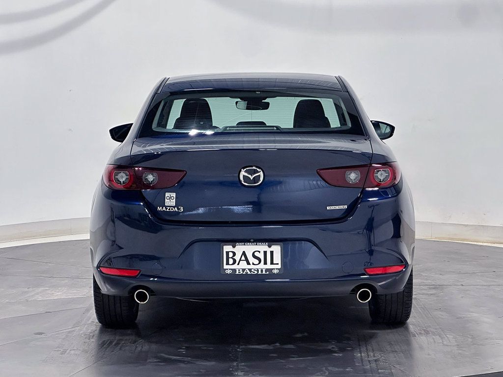 Used 2022 MAZDA MAZDA3 s FWD image 12