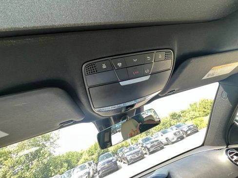 Used 2023 Mercedes-Benz E 350 4MATIC Sedan image 18