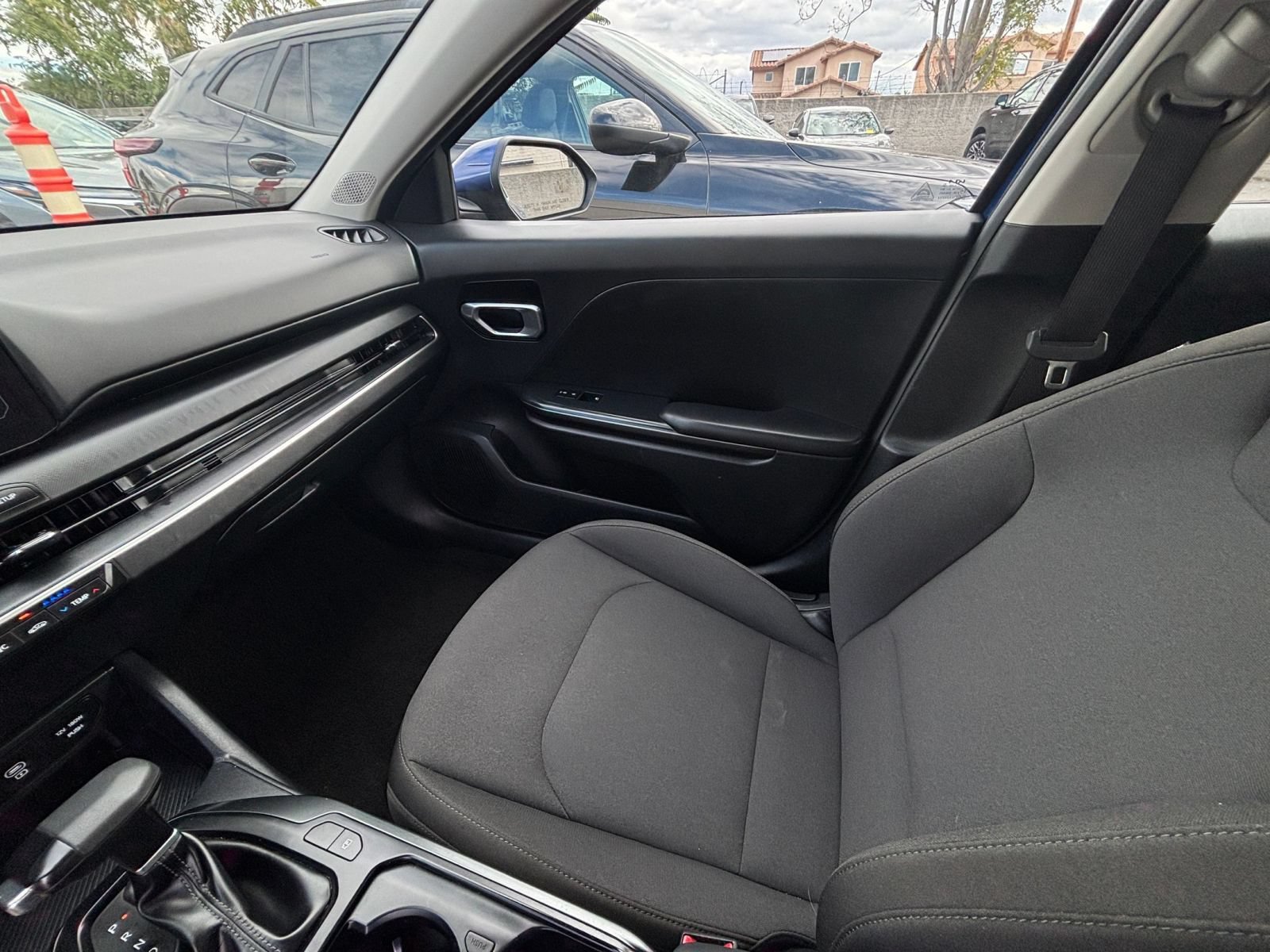 Used 2026 Kia K4 FWD image 35