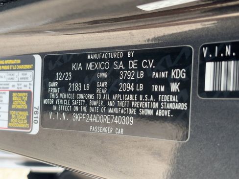 Used 2024 Kia Forte LXS image 18