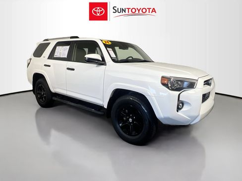 Used 2024 Toyota 4Runner SR5 RWD image 1