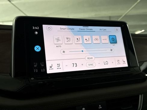 Used 2026 Volkswagen Atlas SE FWD image 19