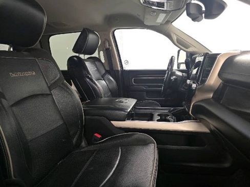 Used 2023 RAM 2500 Laramie AWD/4WD image 19