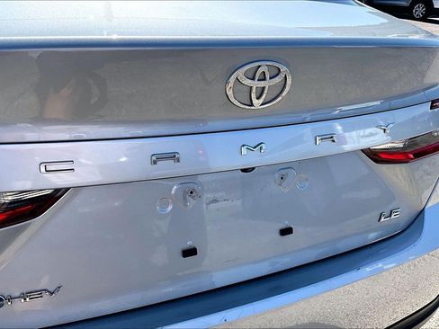 Used 2025 Toyota Camry LE FWD image 31