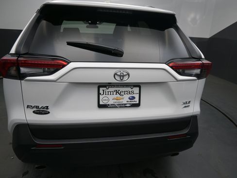 Used 2025 Toyota RAV4 XLE w/ Convenience Package image 14