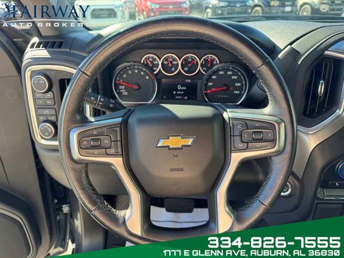 Used 2021 Chevrolet Silverado 1500 LT image 17