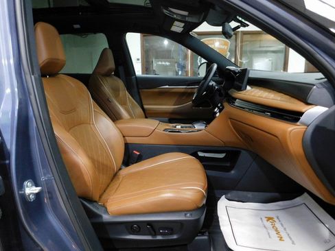 Used 2023 INFINITI QX60 Autograph image 97