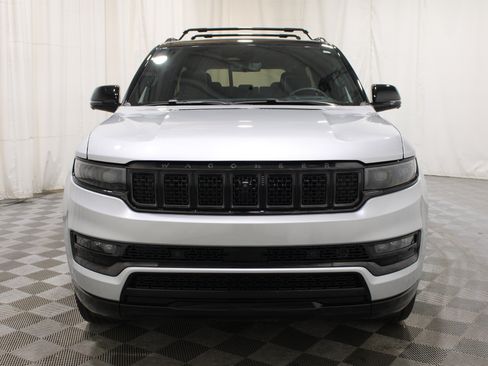 Used 2024 Jeep Grand Wagoneer Series II Obsidian w/ Quick Order Packagew 28T AWD/4WD image 34