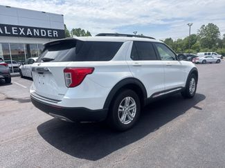 Used 2023 Ford Explorer XLT w/ Equipment Group 202A AWD/4WD video 3