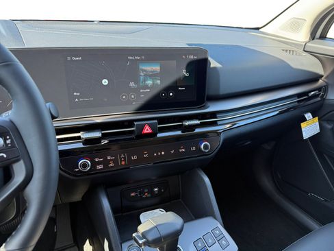 New 2026 Kia Sportage SX FWD image 12