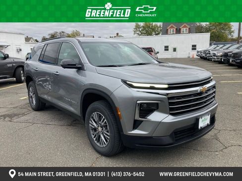 New 2026 Chevrolet Traverse LT w/ Driver Confidence Package image 1