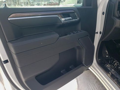 New 2026 Chevrolet Silverado 1500 LT image 9