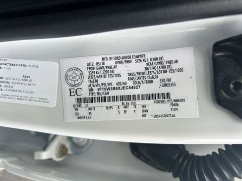 Used 2018 Ford F350 XLT w/ XLT Premium Package image 34