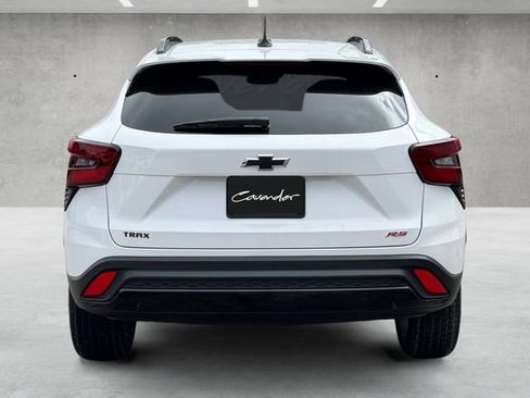 Certified 2025 Chevrolet Trax RS image 15