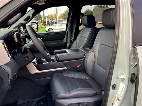 New 2026 Toyota Tundra Platinum AWD/4WD image 9