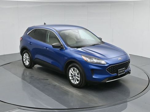 Used 2022 Ford Escape SE w/ Convenience Package FWD image 41