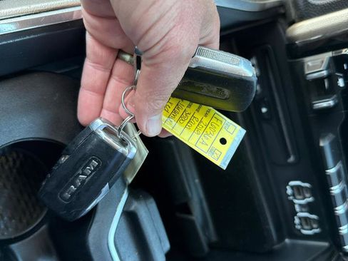 Used 2019 RAM 3500 Laramie image 16