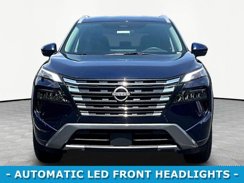 Used 2026 Nissan Rogue SL FWD image 2