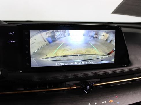 Used 2023 Nissan Ariya FWD image 23