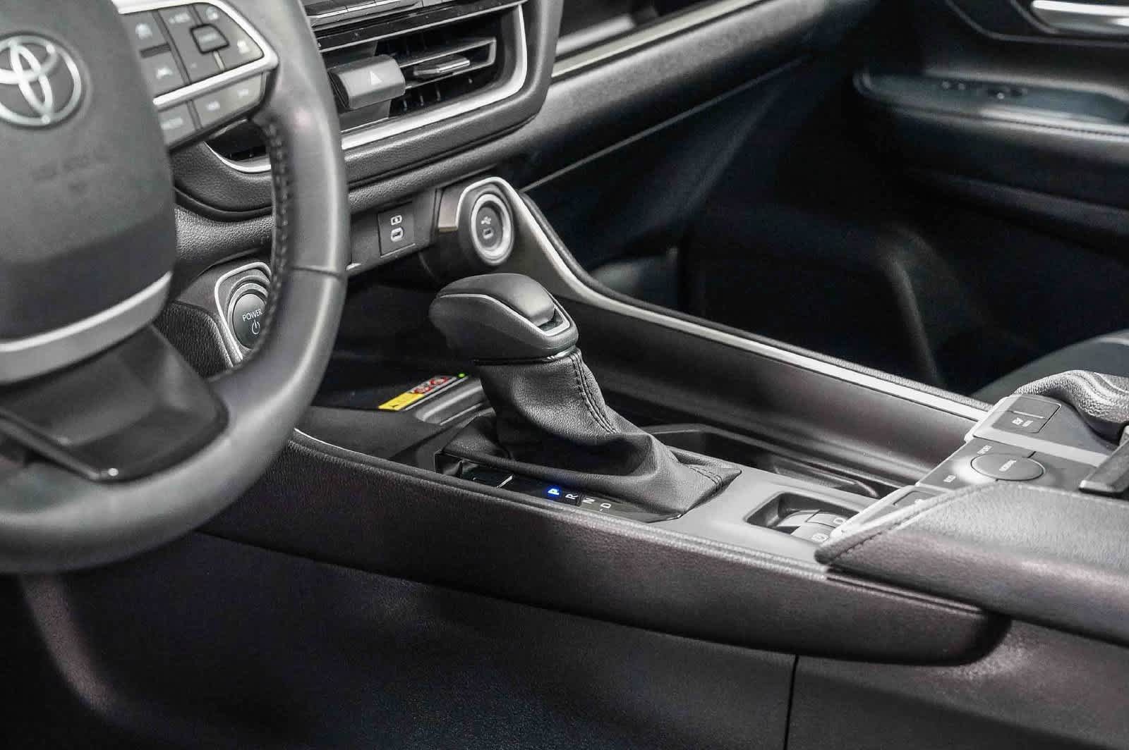 Certified 2025 Toyota Grand Highlander XLE FWD image 26