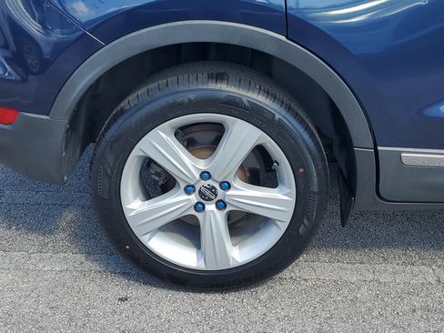 Used 2017 Lincoln MKC Premiere image 7