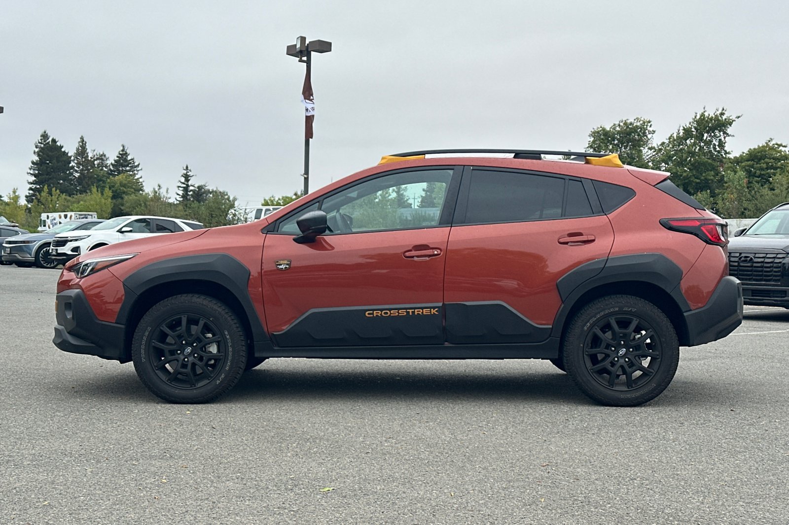 Used 2025 Subaru Crosstrek 2.5i Wilderness w/ Wilderness Package AWD/4WD image 7