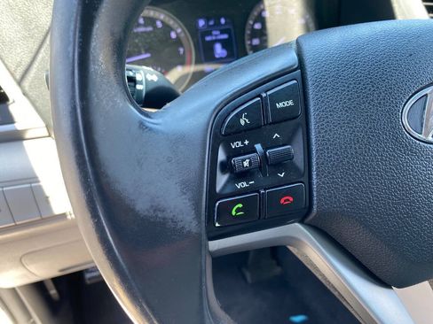 Used 2018 Hyundai Tucson Value AWD/4WD image 25