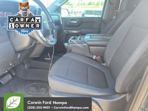 Used 2021 Chevrolet Silverado 1500 LT RWD image 14