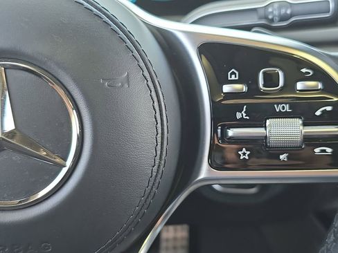 Used 2022 Mercedes-Benz GLS 450 4MATIC image 23