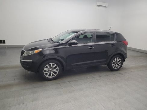 Used 2016 Kia Sportage LX FWD image 2