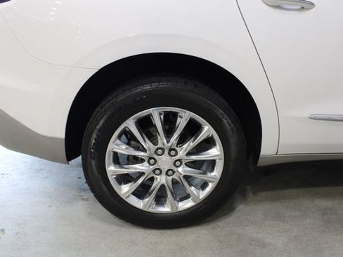 Used 2021 Buick Enclave Premium w/ Sun and Sites Package FWD image 29