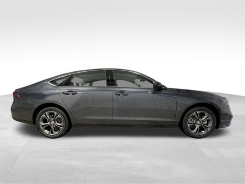 New 2026 Honda Accord EX-L image 8