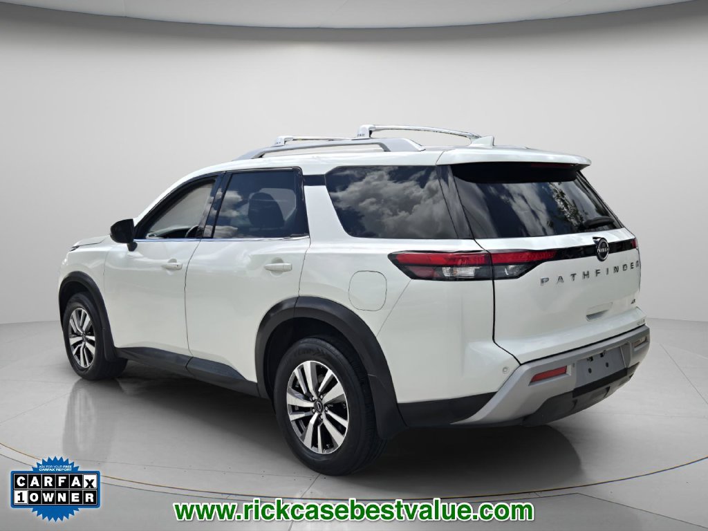 Used 2022 Nissan Pathfinder SL FWD image 8