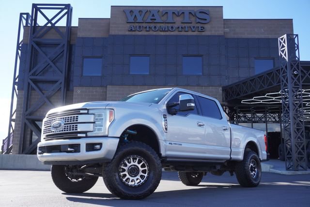 Used 2017 Ford F250 Platinum w/ Platinum Ultimate Package AWD/4WD image 3