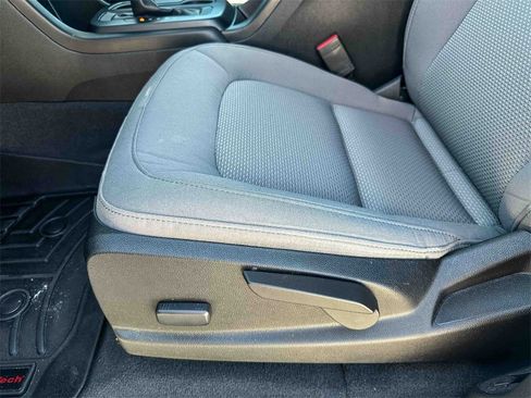 Certified 2021 Chevrolet Colorado W/T w/ WT Convenience Package image 14