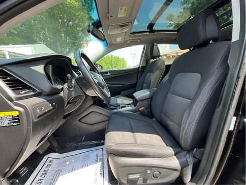 Used 2018 Hyundai Tucson Value FWD image 11