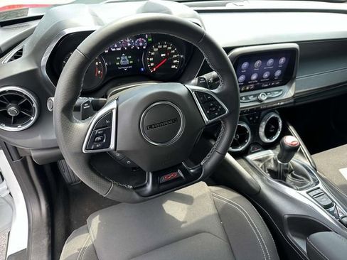 Used 2023 Chevrolet Camaro SS RWD image 8