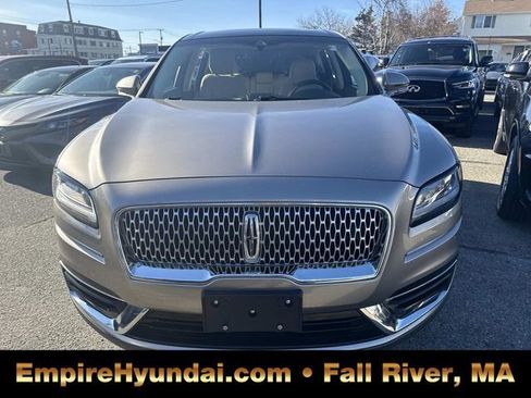 Used 2020 Lincoln Nautilus Reserve image 11