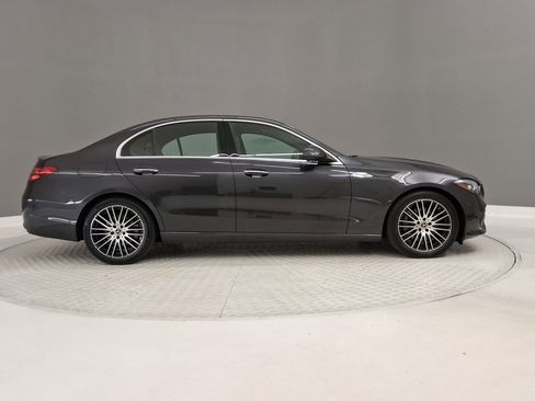 Used 2023 Mercedes-Benz C 300 Sedan image 6