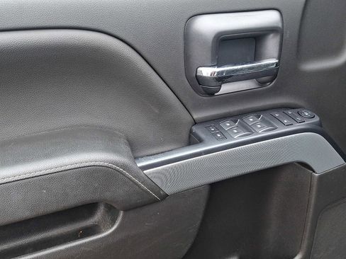 Used 2018 Chevrolet Silverado 1500 LT w/ All Star Edition image 12