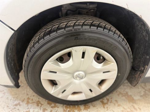 Used 2010 Nissan Versa 1.8 S w/ PWR Plus Pkg FWD image 9