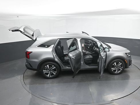 Used 2023 Kia Sorento EX AWD/4WD image 52