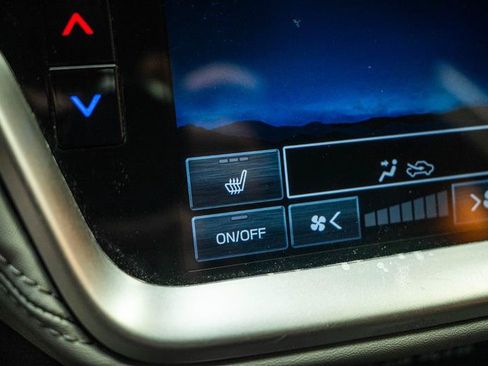 Used 2023 Subaru Outback Premium AWD/4WD image 24