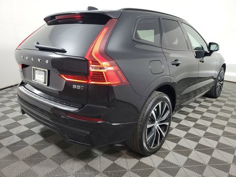 Used 2024 Volvo XC60 B5 Plus w/ Protection Package Premier AWD/4WD image 8