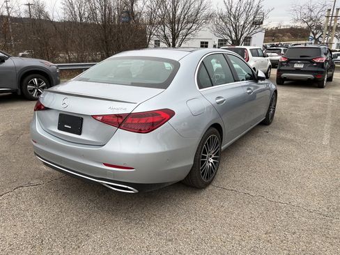 Used 2024 Mercedes-Benz C 300 4MATIC Sedan image 3