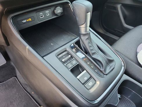 Used 2025 Honda CR-V EX image 15