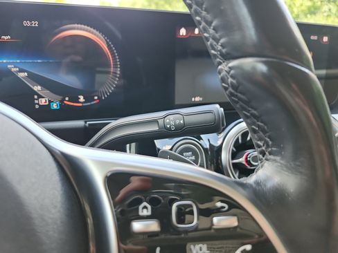Used 2022 Mercedes-Benz GLA 250 4MATIC w/ Premium Package Lite image 25