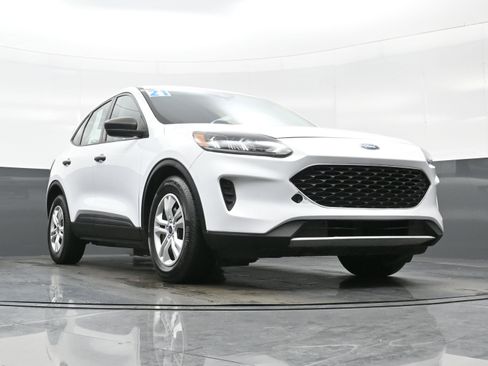 Used 2021 Ford Escape S FWD image 29